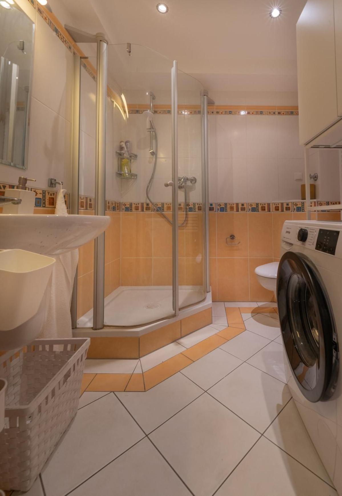 Ruhige Lage In Unterbilk * Dusseldorf