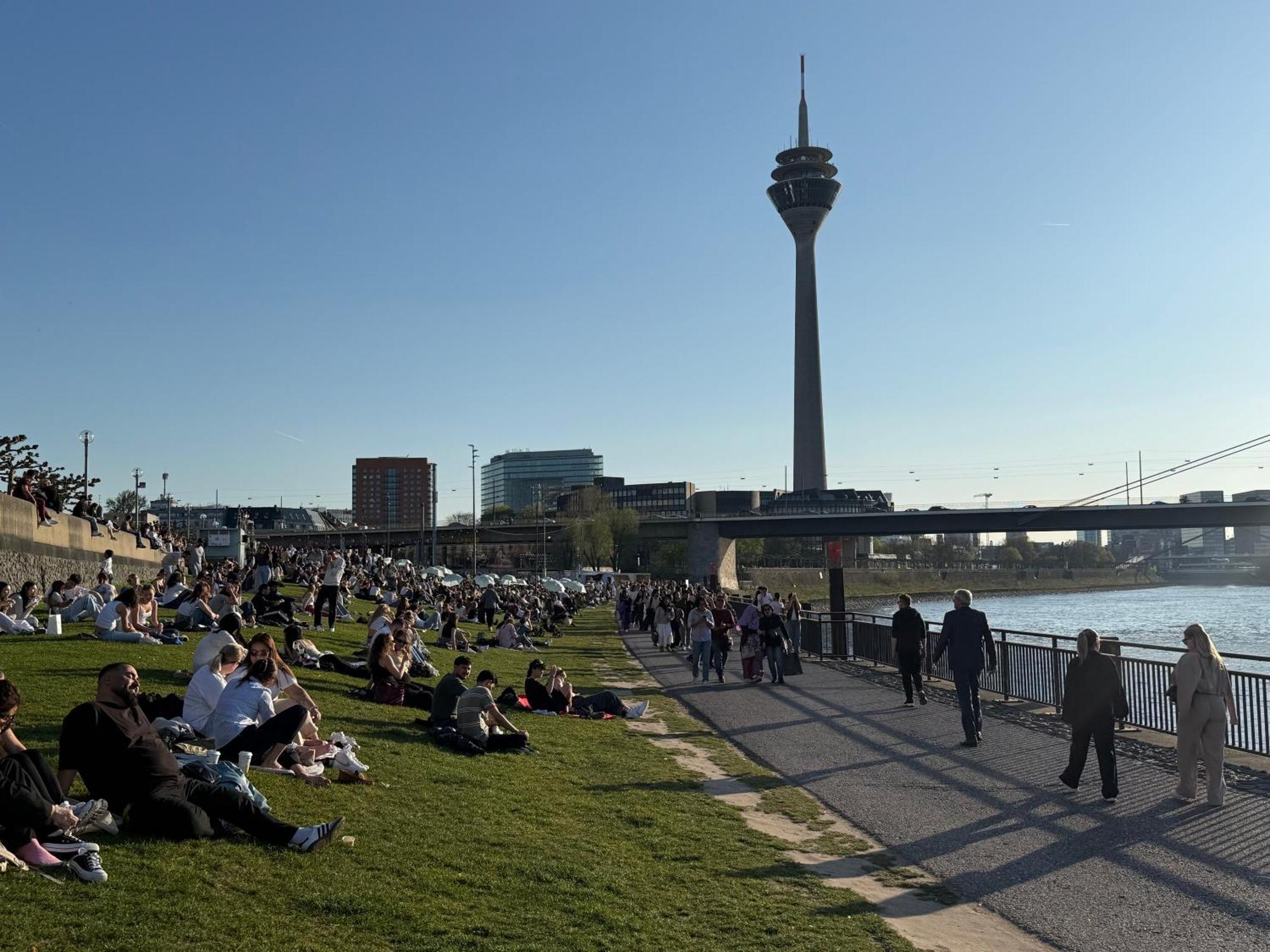 Apartment Ruhige Lage In Unterbilk Dusseldorf